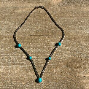 Sarah Coventry faux turquois necklace